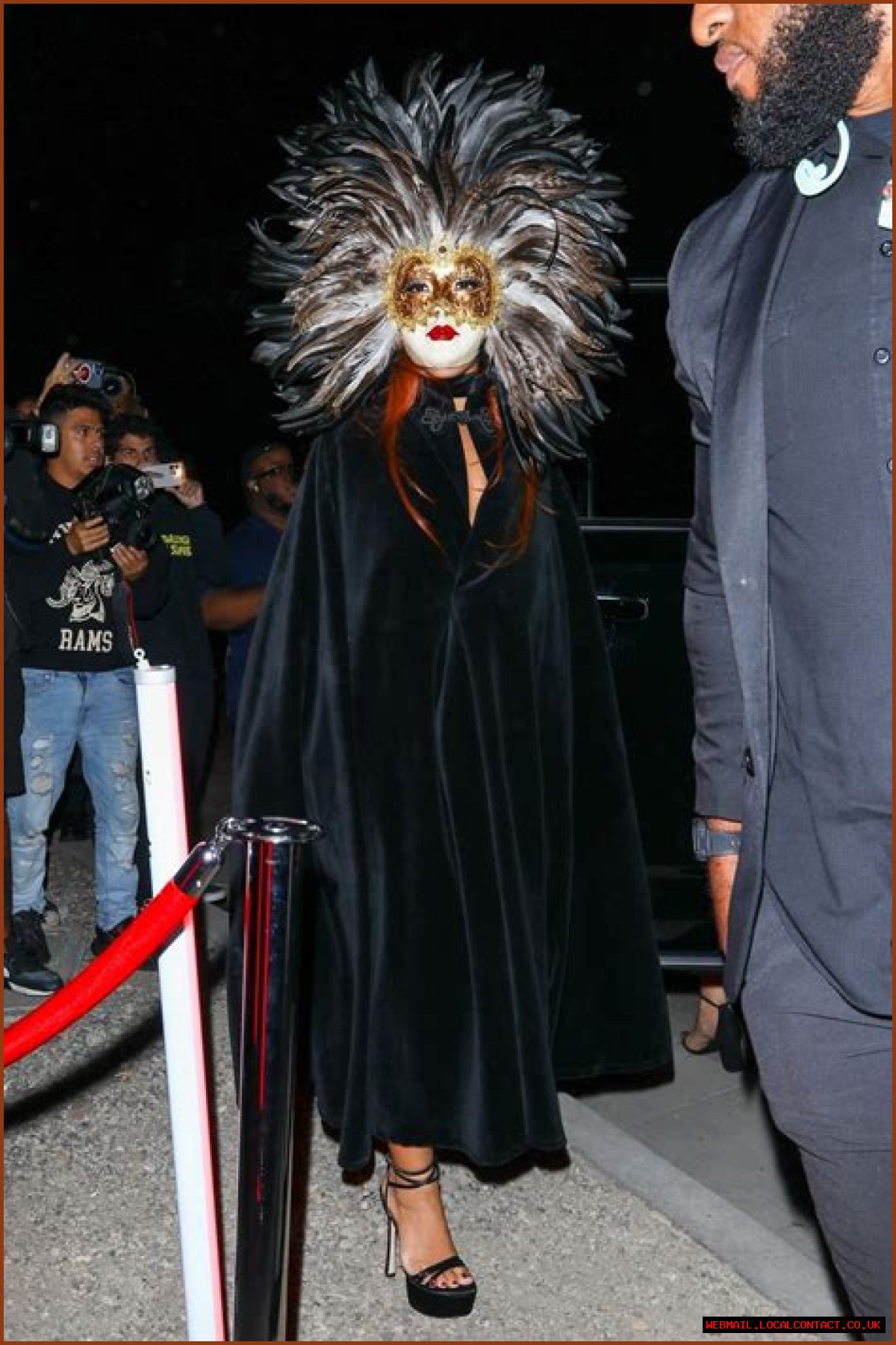 Doja Cat's Birthday Outfit: A Fashion Statement Like No Other