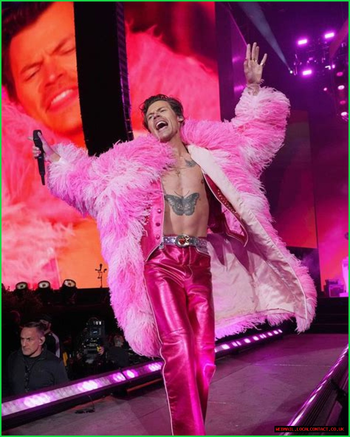 Harry Styles: The Iconic Fashion Statement In Pink Overalls