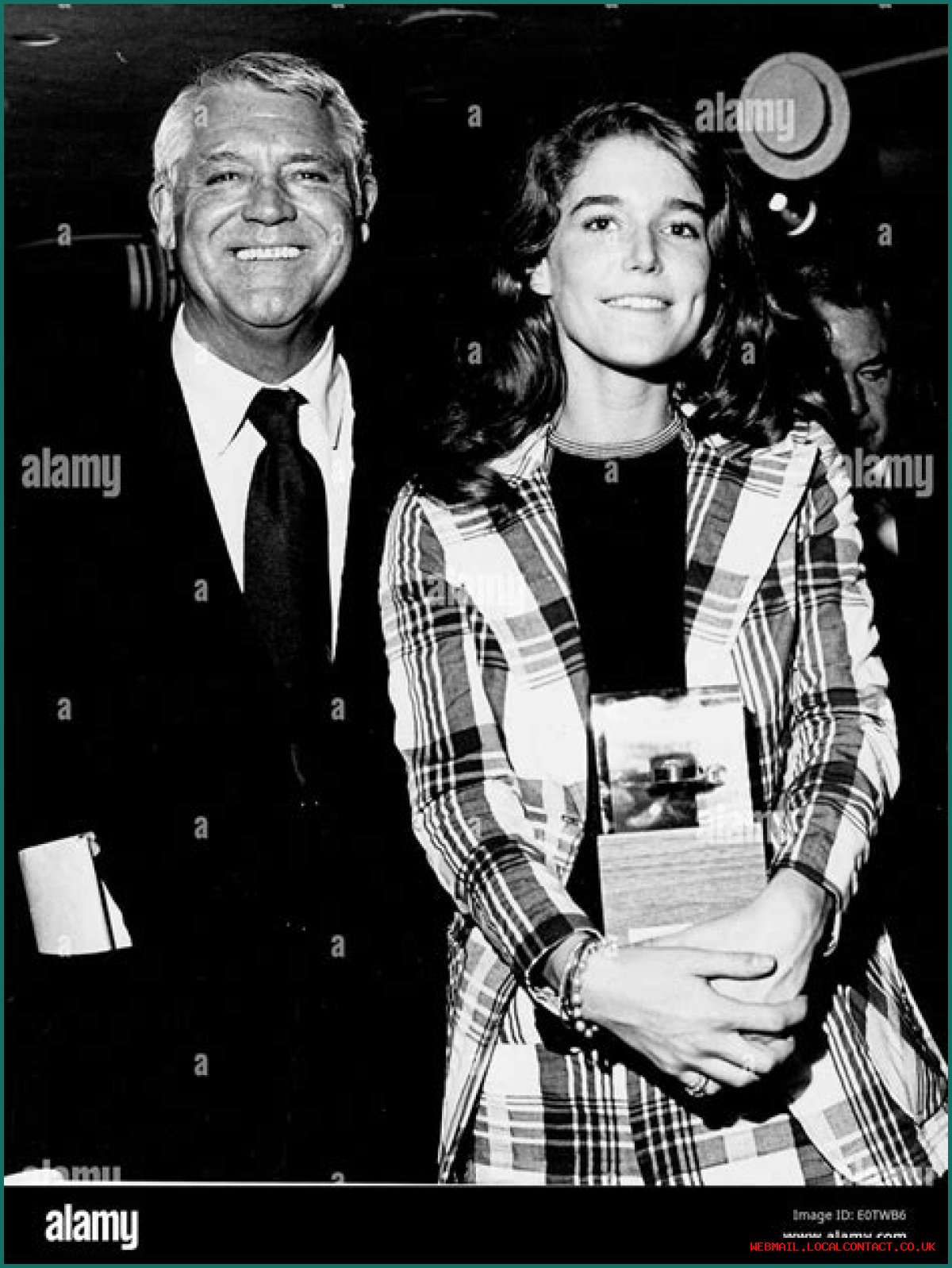 Unveiling The Legacy: Cary Grant's Daughter Jennifer In Pictures